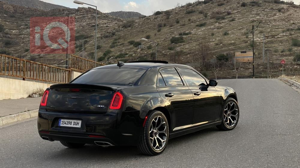 Chrysler 300